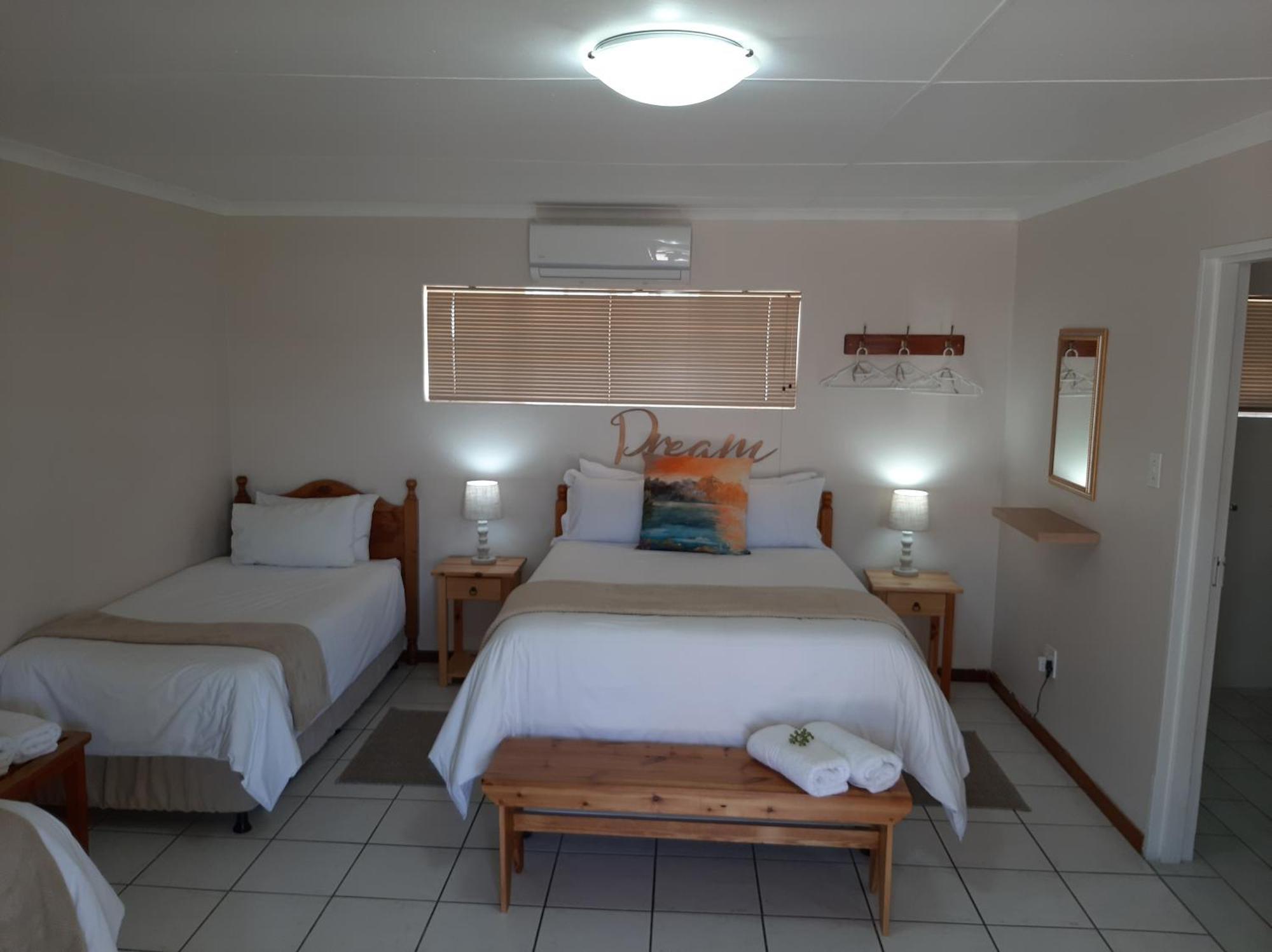 Appartement En Route à Beaufort West Chambre photo