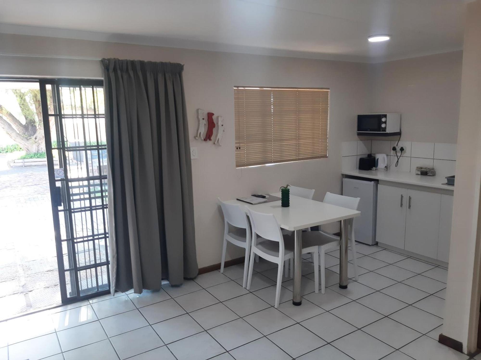 Appartement En Route à Beaufort West Chambre photo